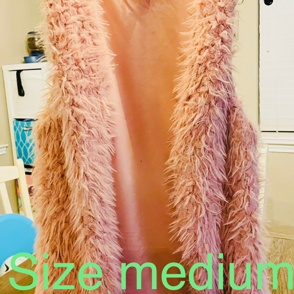 Faux fur vest size medium